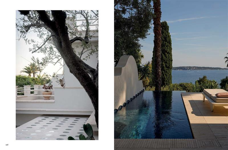 Contemporary Beach Houses